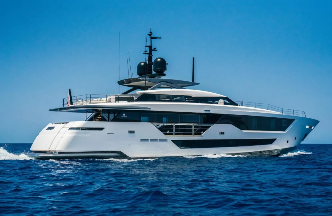 An image of Alvium yacht