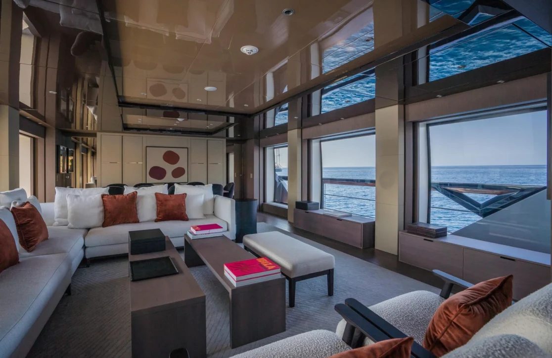 An image of Alvium yacht