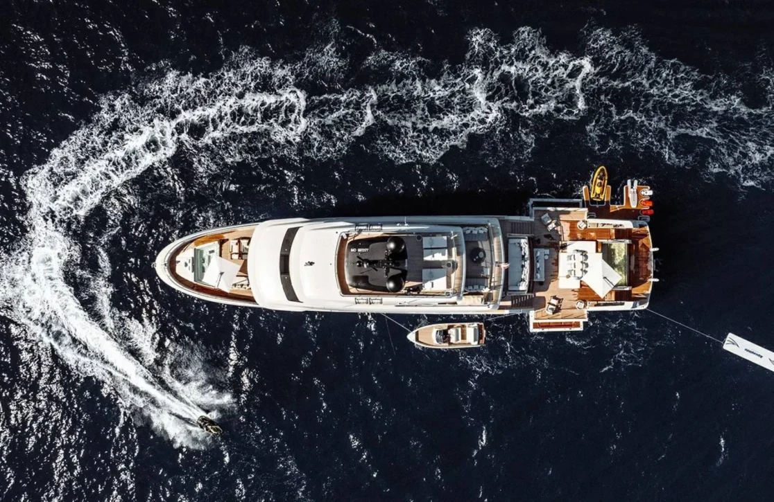 La La Land Luxury Motor Yacht for Charter