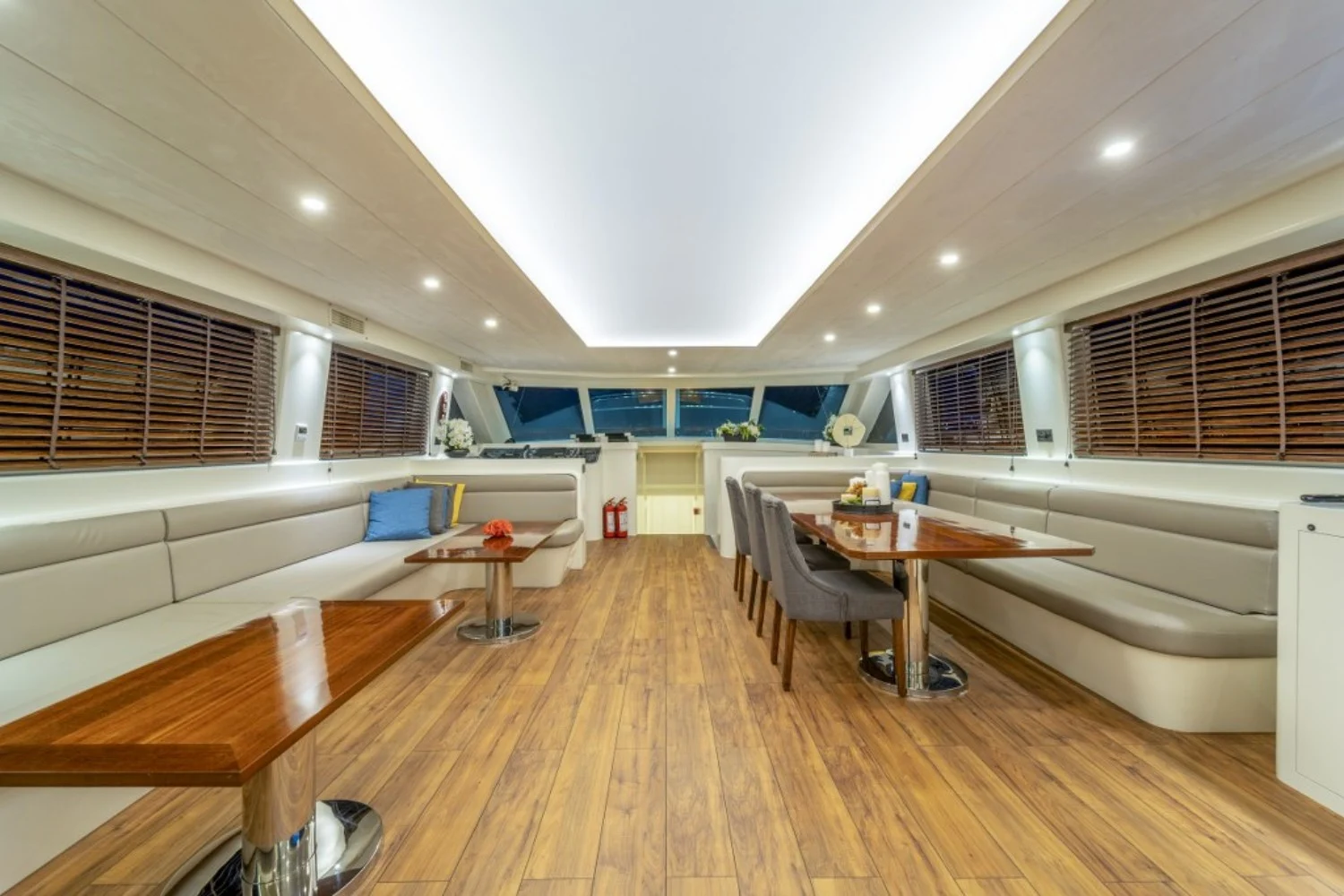 A preview of interior Dining