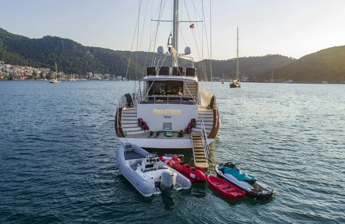 An image of Queen Of Makri yacht