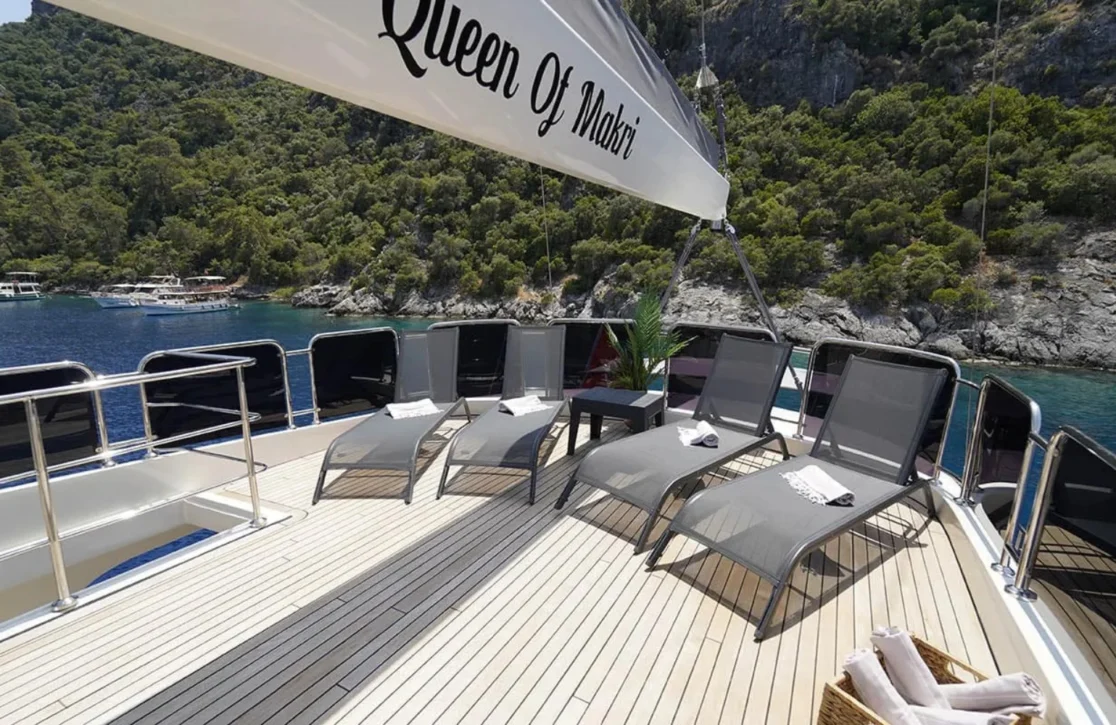 An image of Queen Of Makri yacht