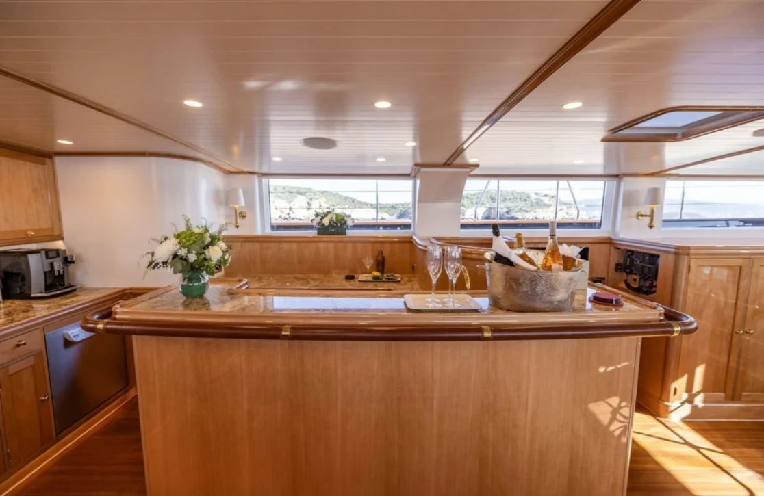 An image of Maximus yacht