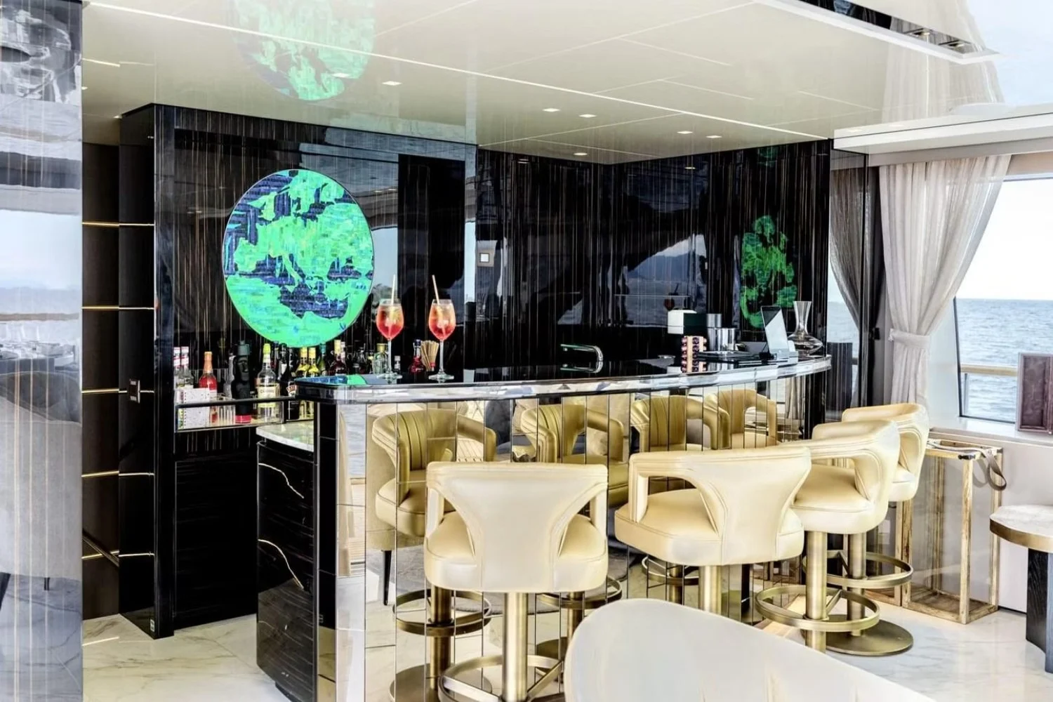 A preview of interior Bar or dance club
