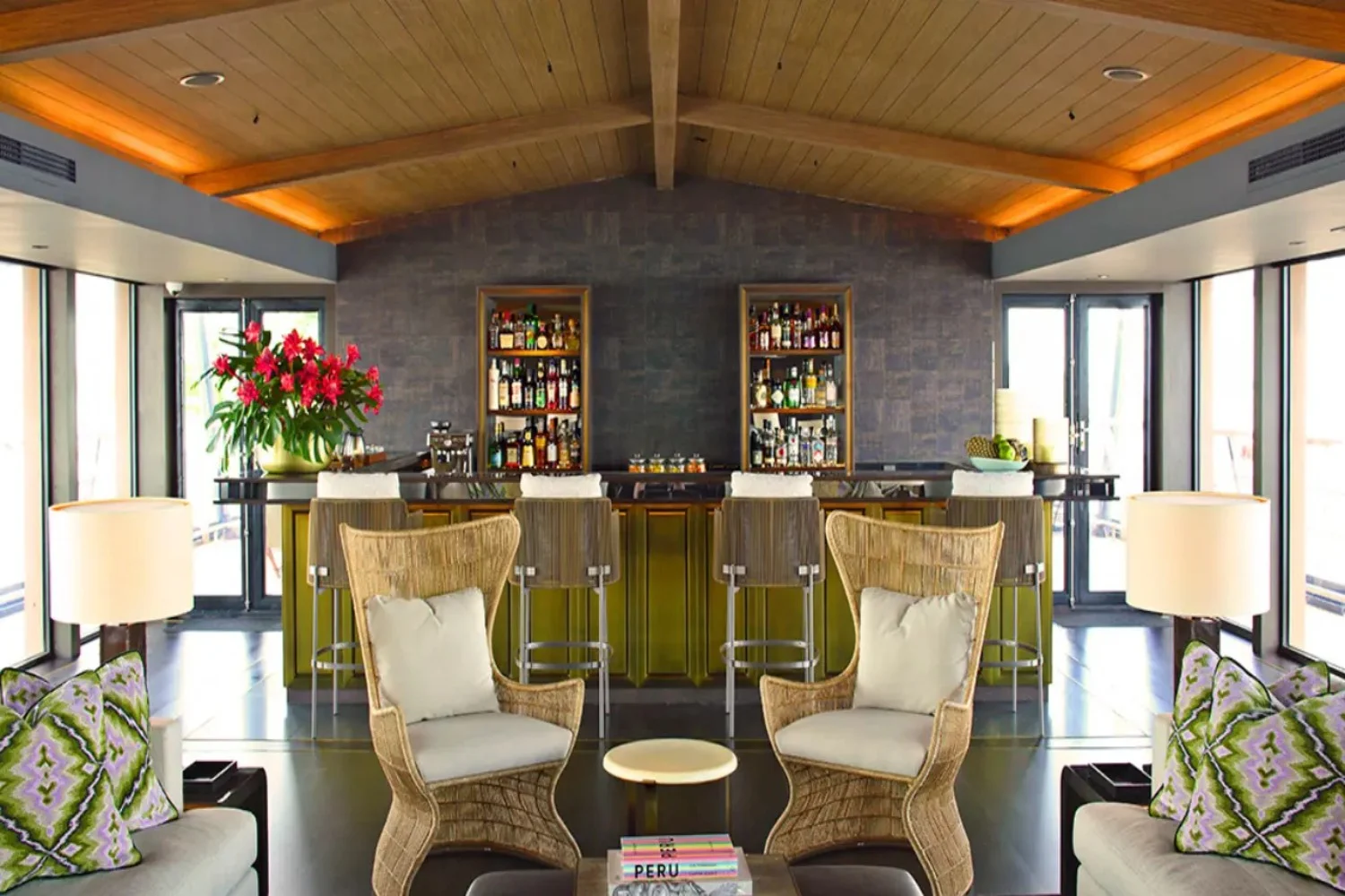 A preview of interior Bar or dance club