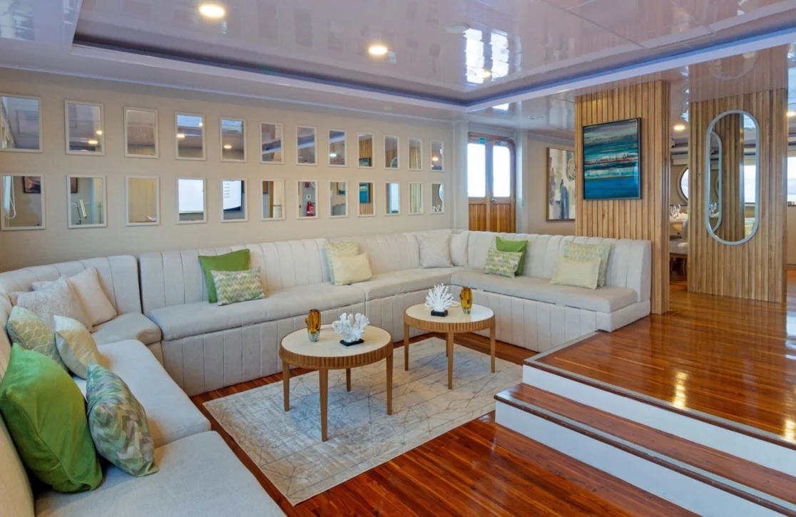 An image of Petrel yacht