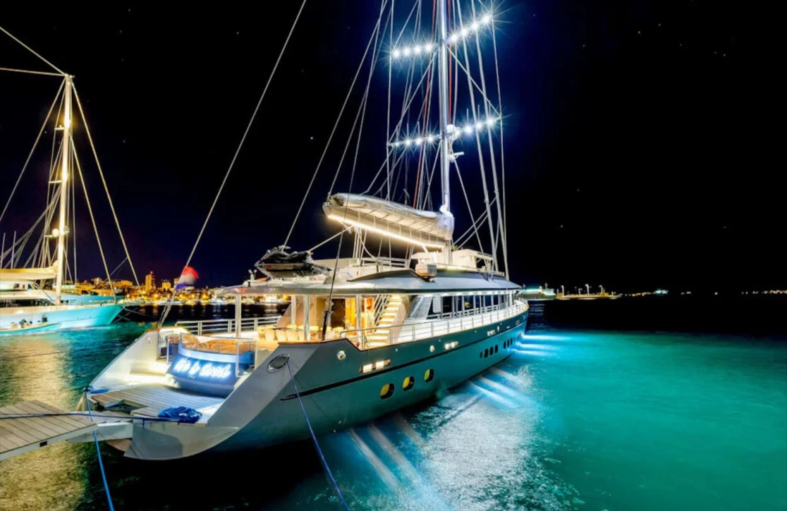 An image of Life Is Good yacht