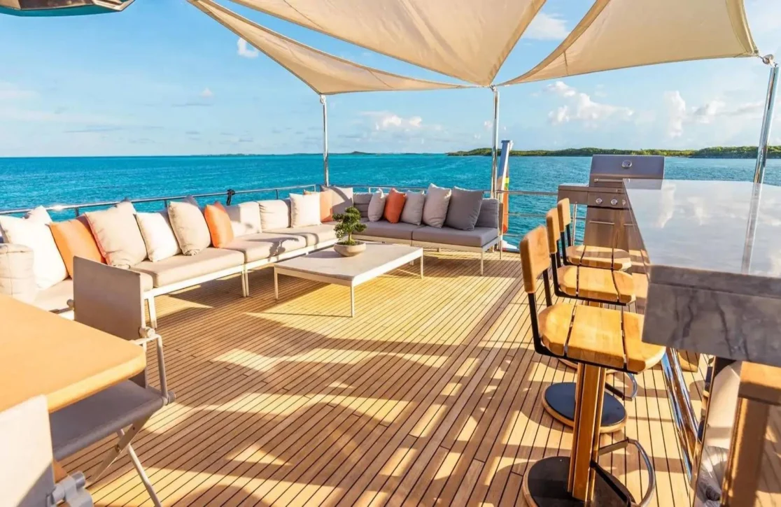 An image of Vivace yacht