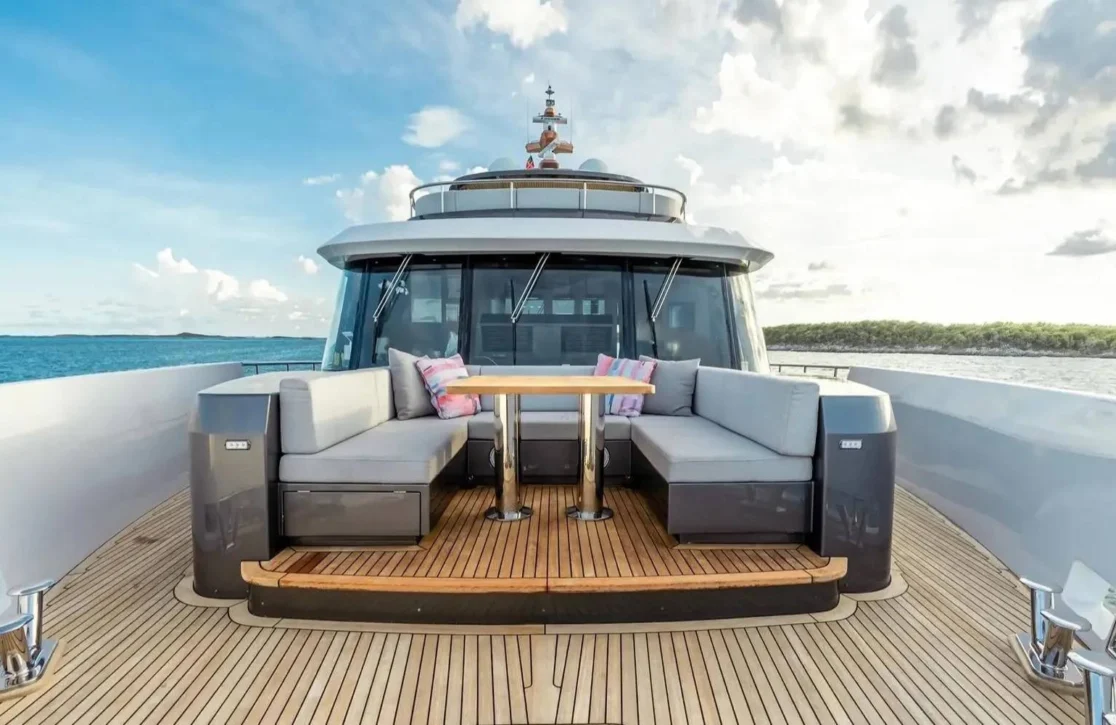 An image of Vivace yacht