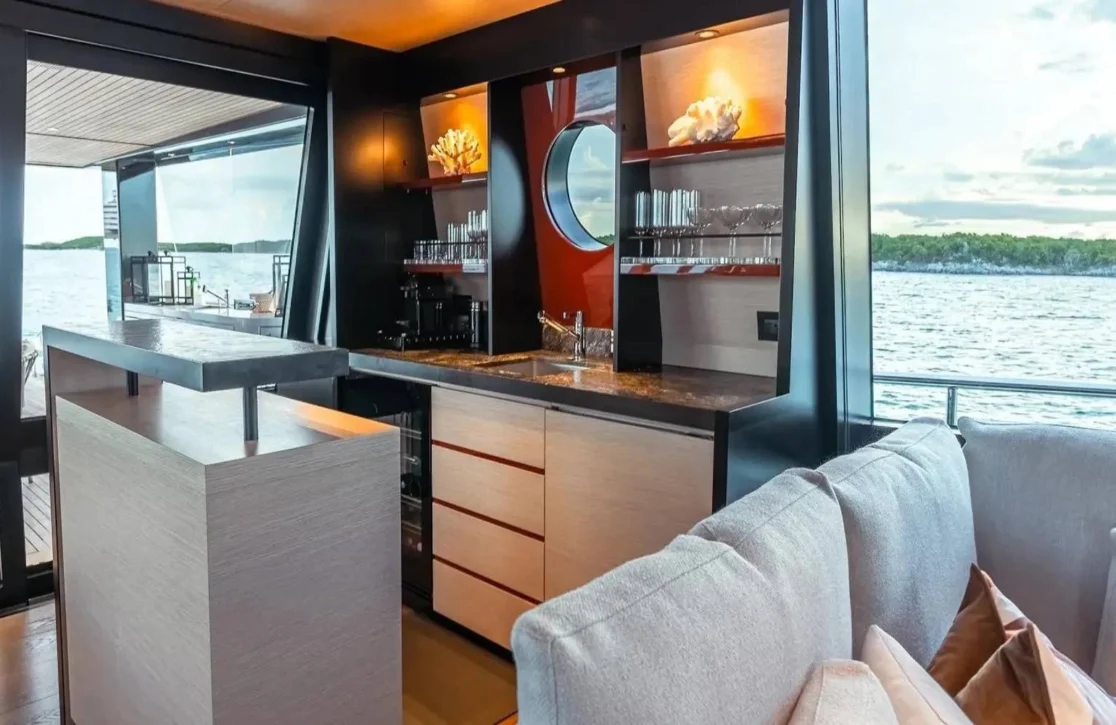 An image of Vivace yacht