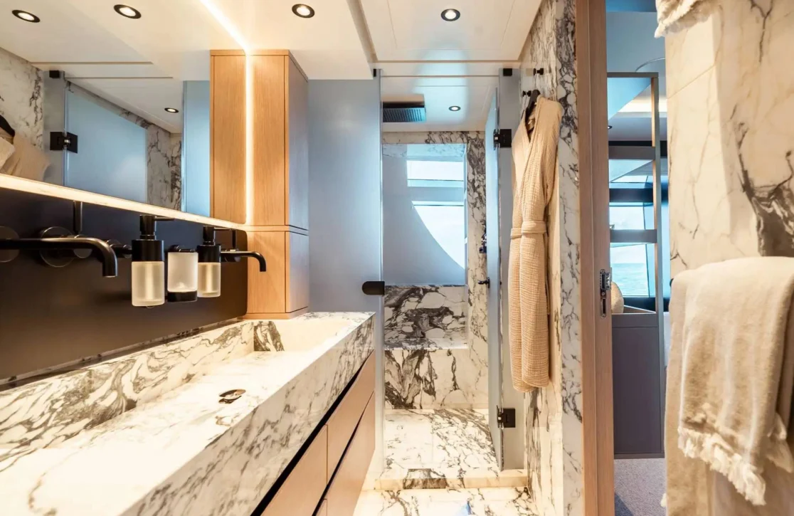 An image of Vivace yacht