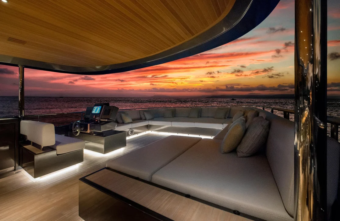 An image of Vivace yacht