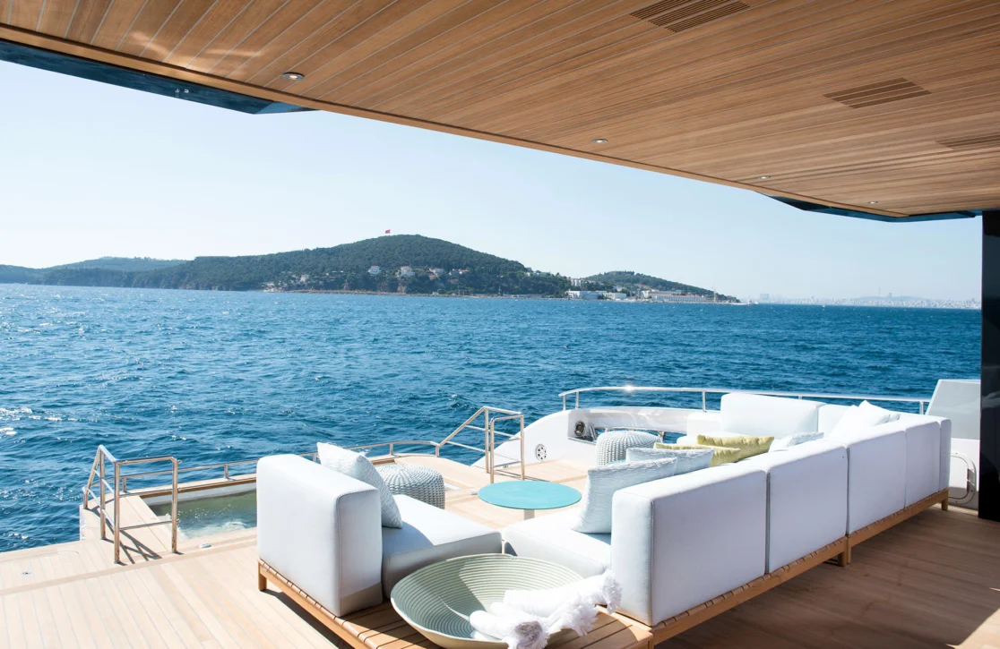 An image of Vivace yacht