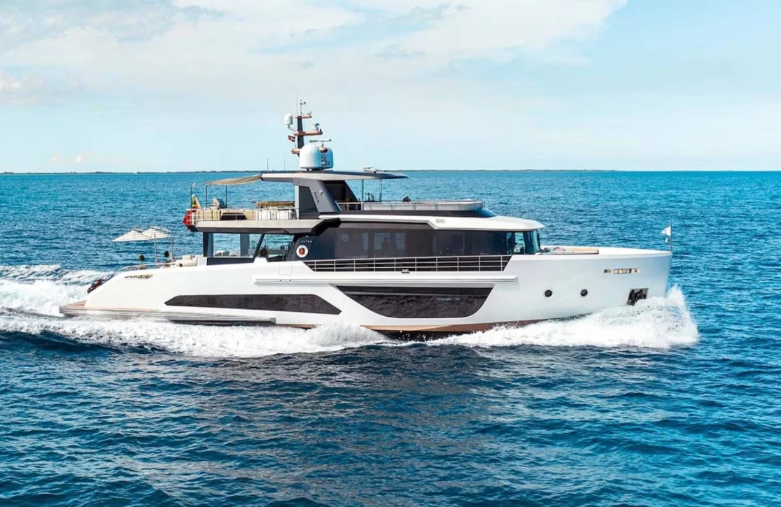 An image of Vivace yacht
