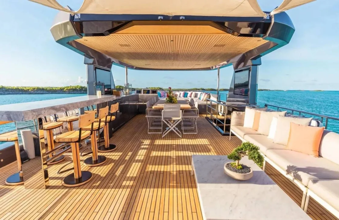 An image of Vivace yacht