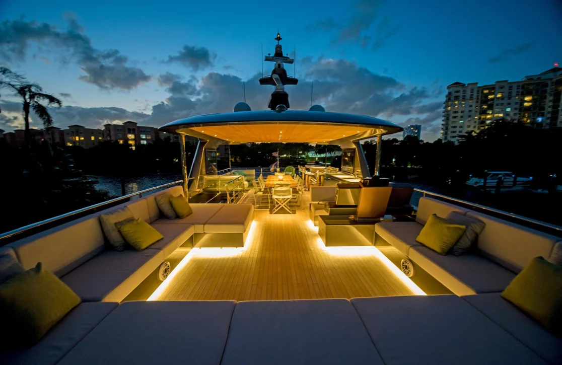 An image of Vivace yacht