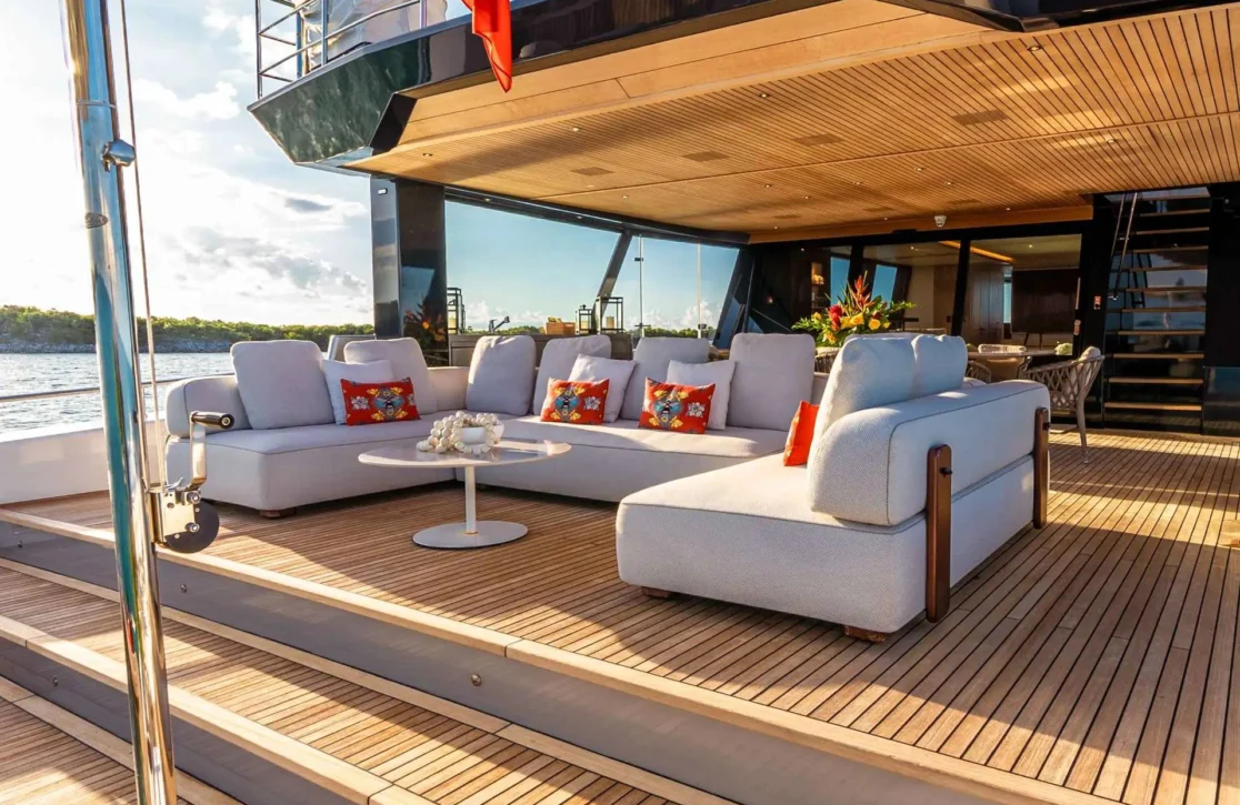 An image of Vivace yacht