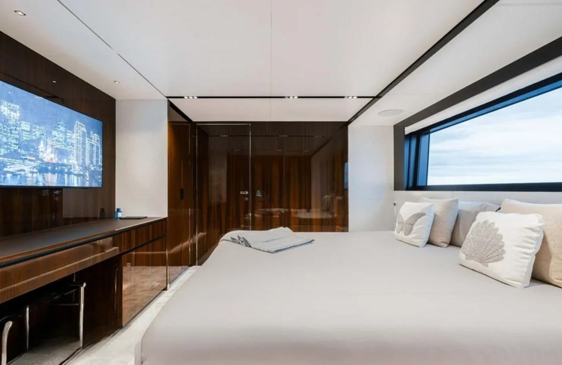 An image of Lady First yacht