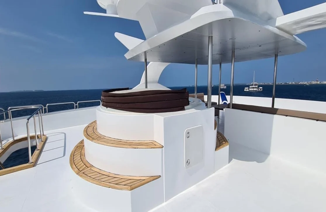 An image of Ark Noble yacht