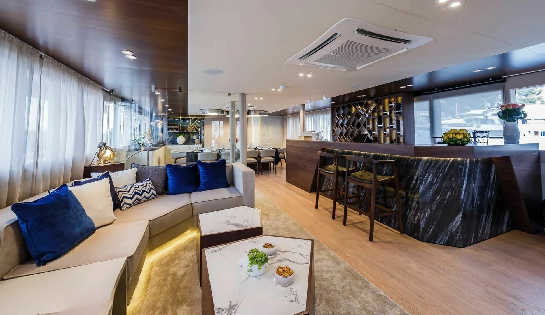 A preview of interior Bar or dance club