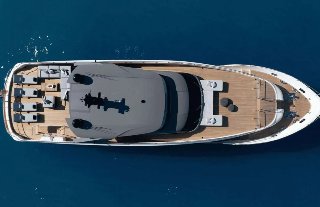 An image of Four Joys yacht
