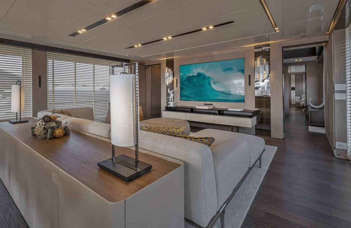 An image of Four Joys yacht