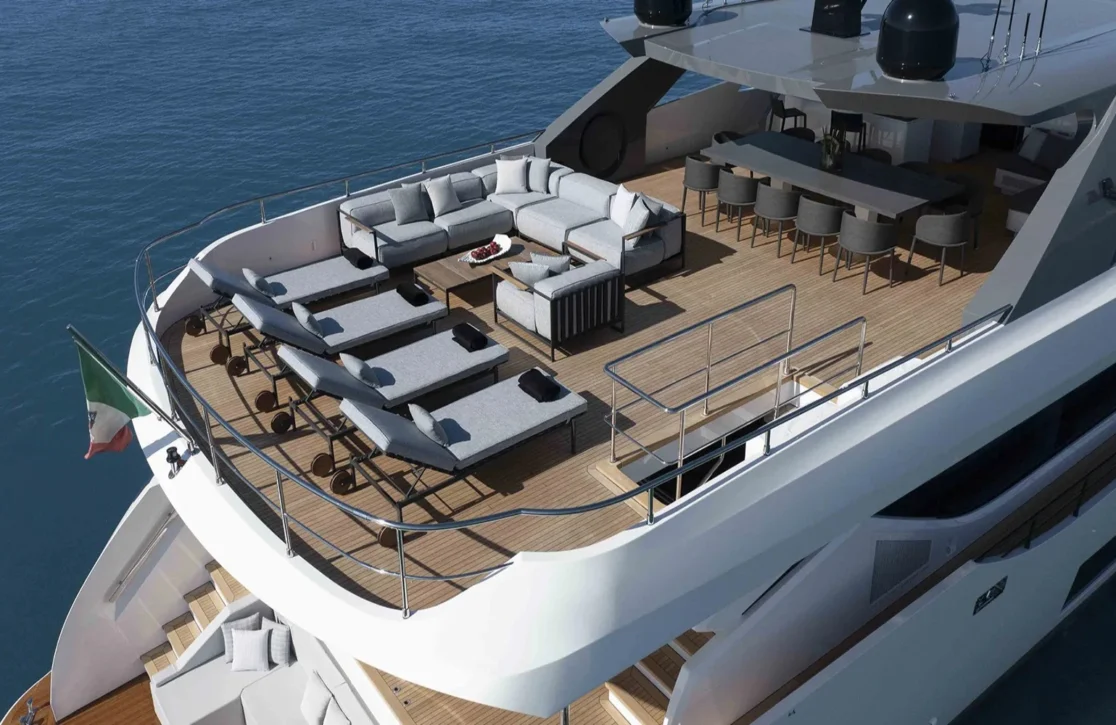 An image of Four Joys yacht