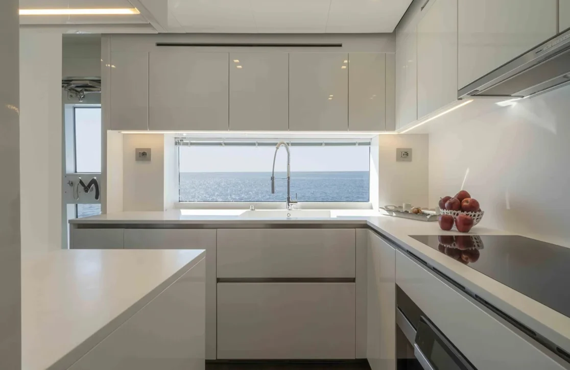 An image of Four Joys yacht