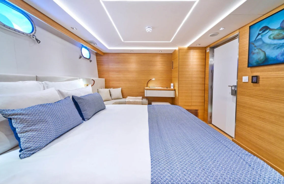 An image of Argo yacht