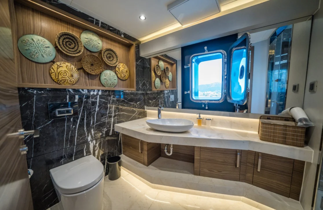 An image of Deep Water yacht