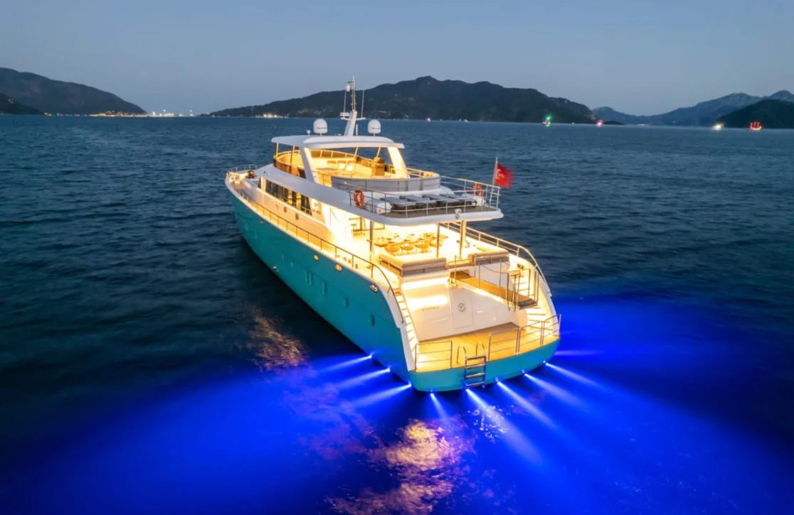 An image of Deep Water yacht