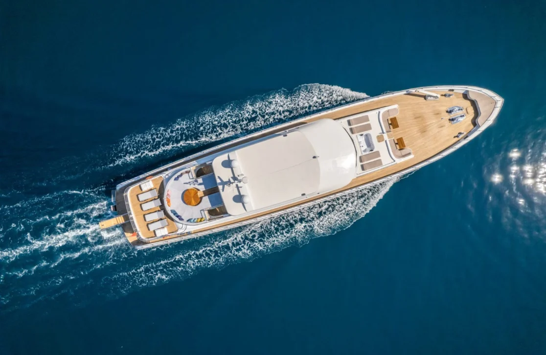 An image of Deep Water yacht