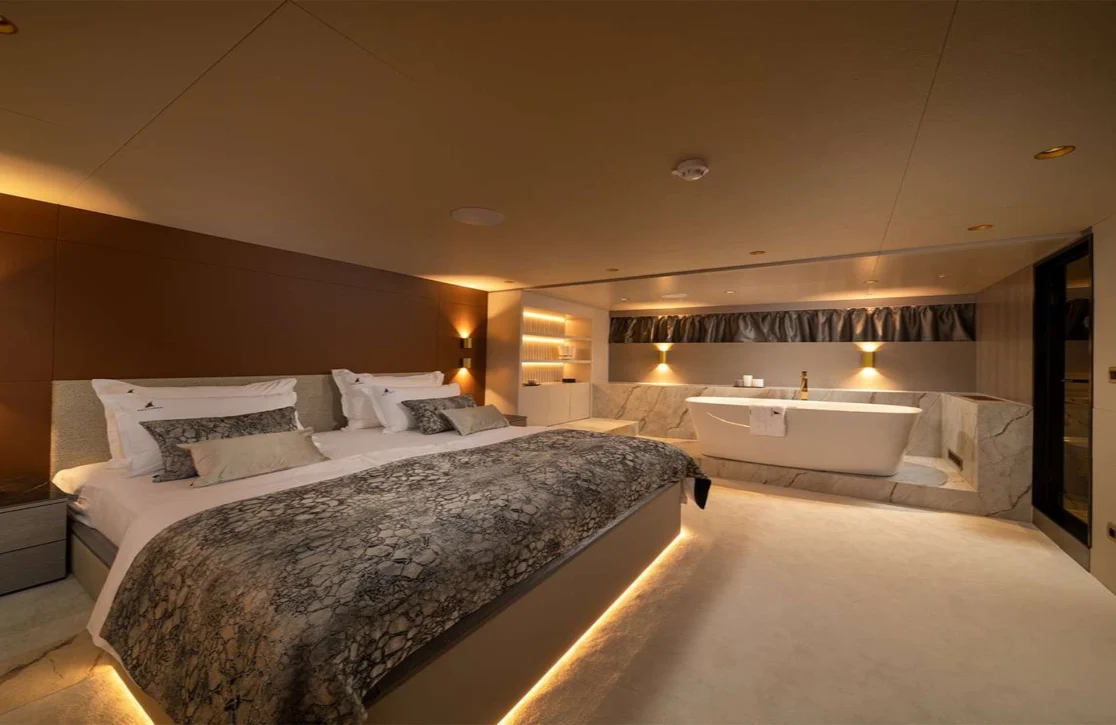 An image of Nocturno yacht