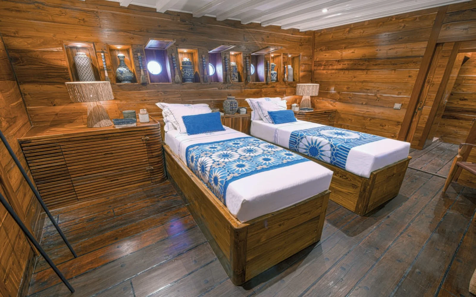 A preview of interior Bedroom cabin