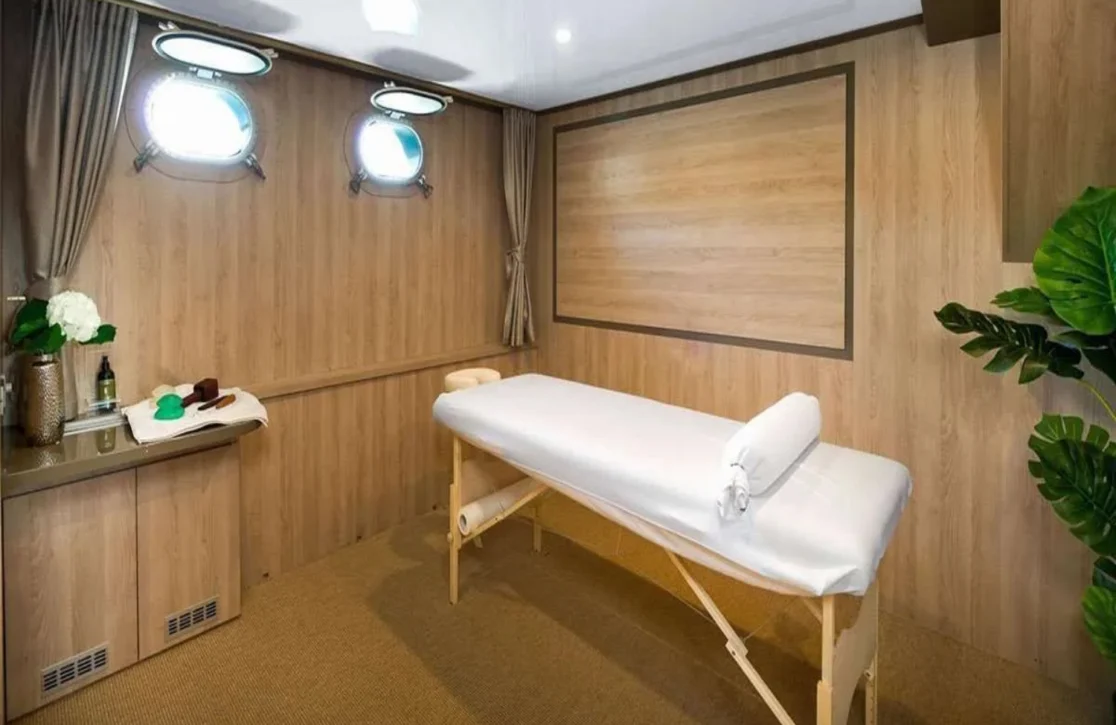 An image of Agape Rose yacht