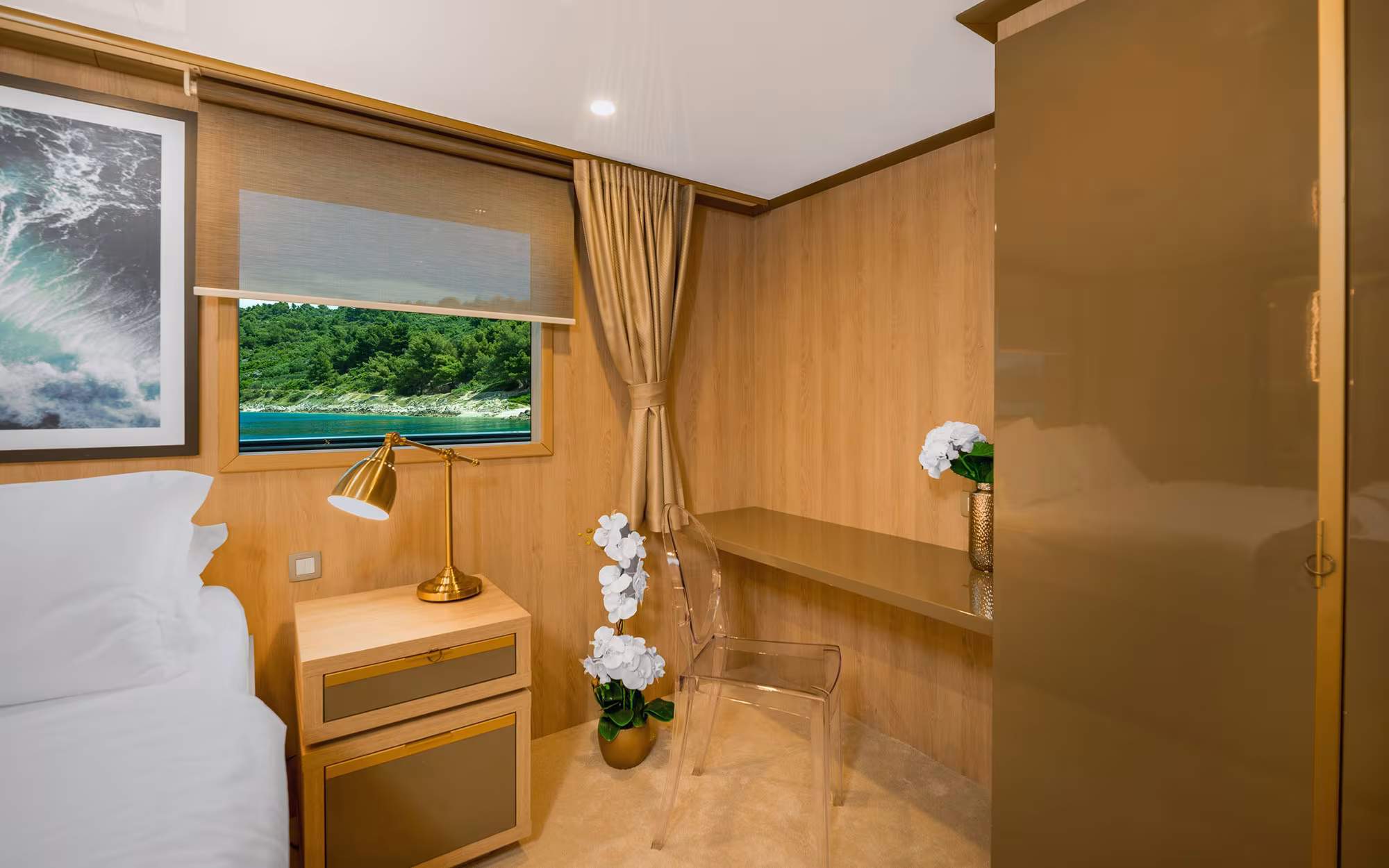 An image of Agape Rose yacht