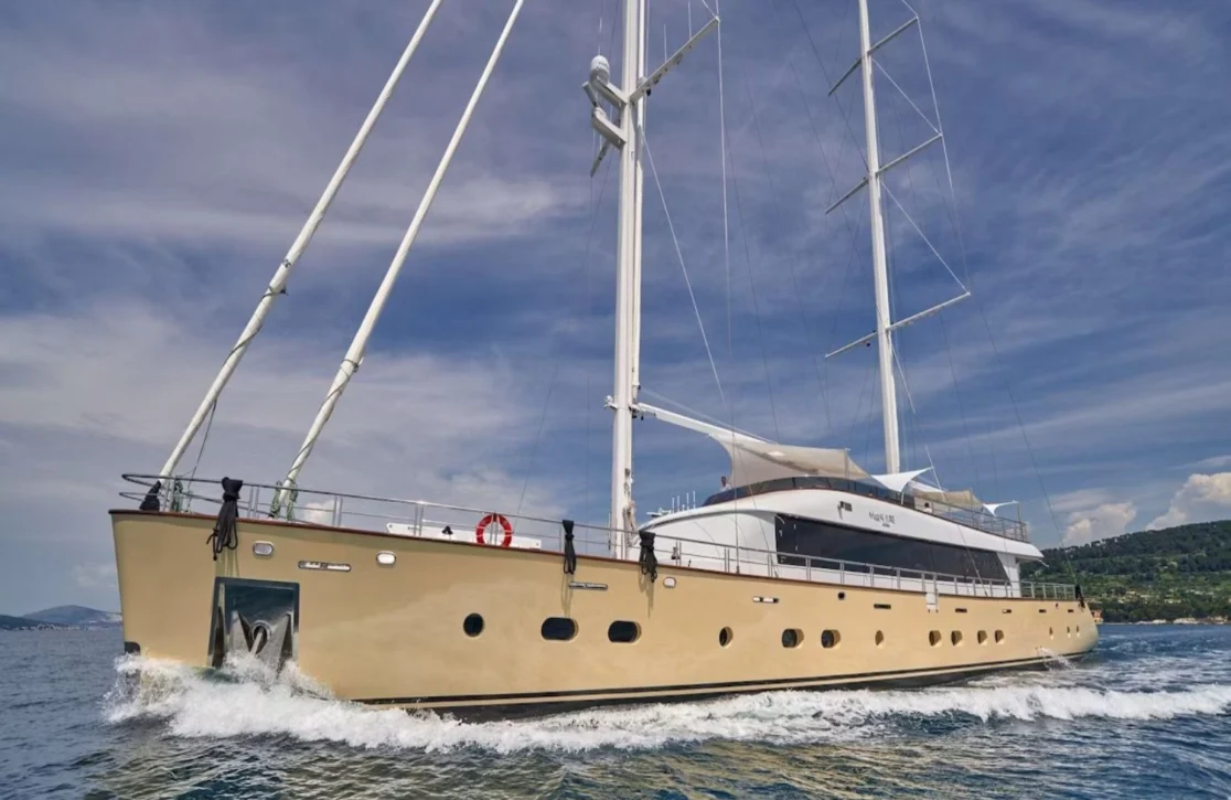 An image of Marallure yacht