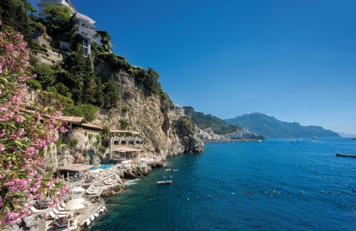 An image of Santa Caterina Hotel’s Beach Club