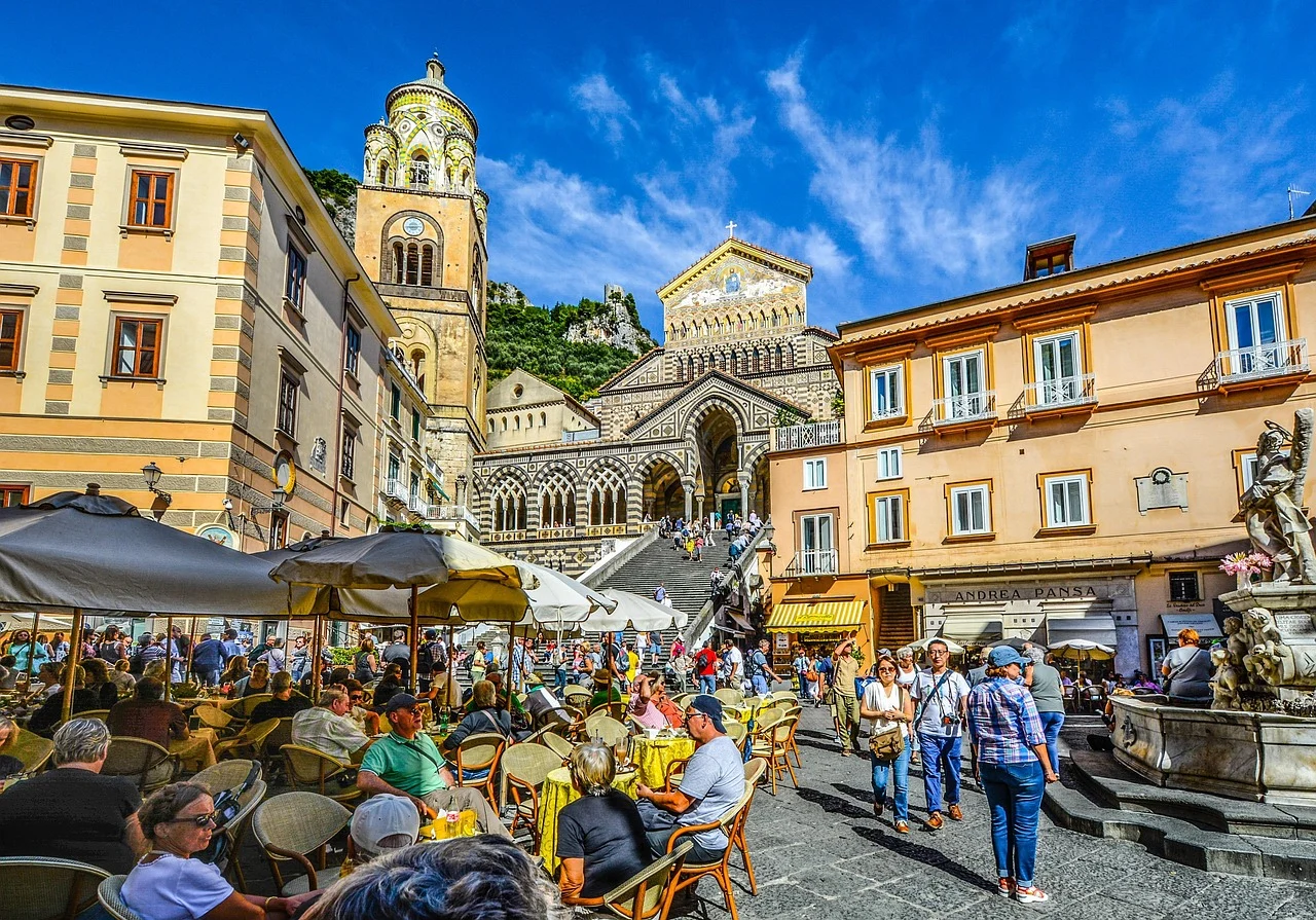 historic center of amalfi