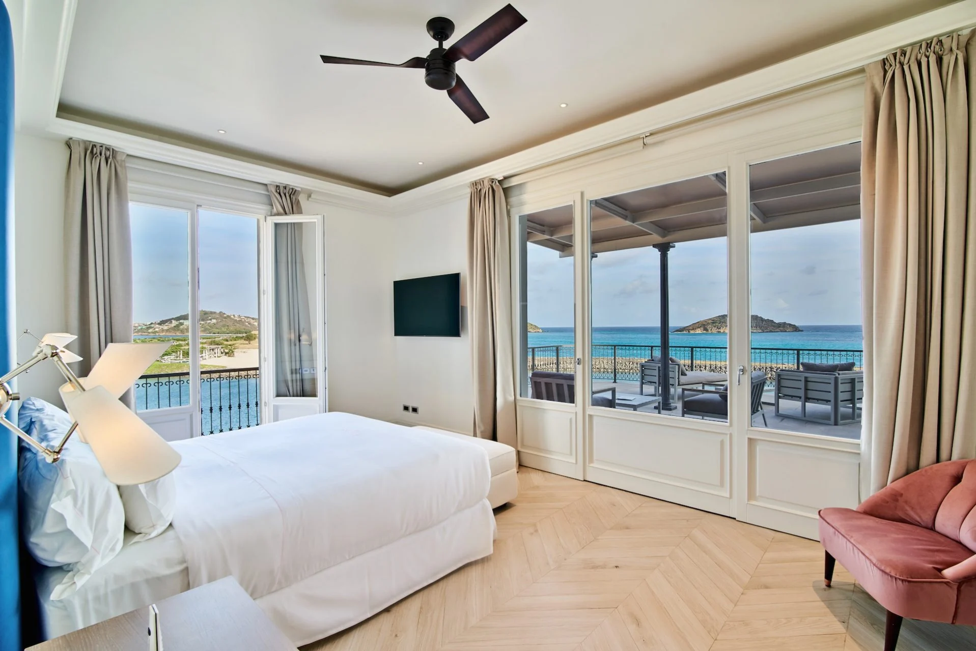 Sandy Lane Yacht Club