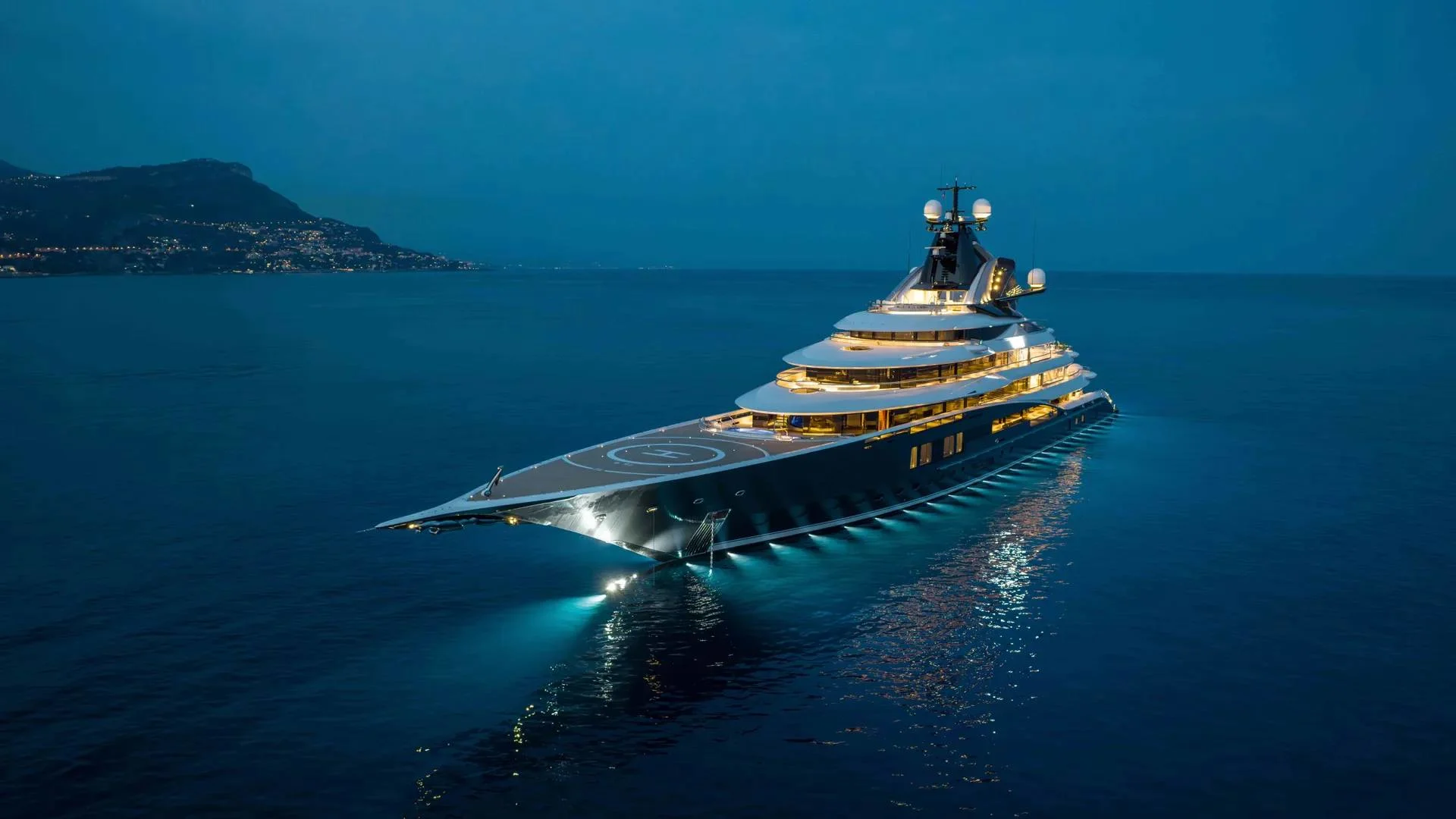 How Much Does a Yacht Cost?