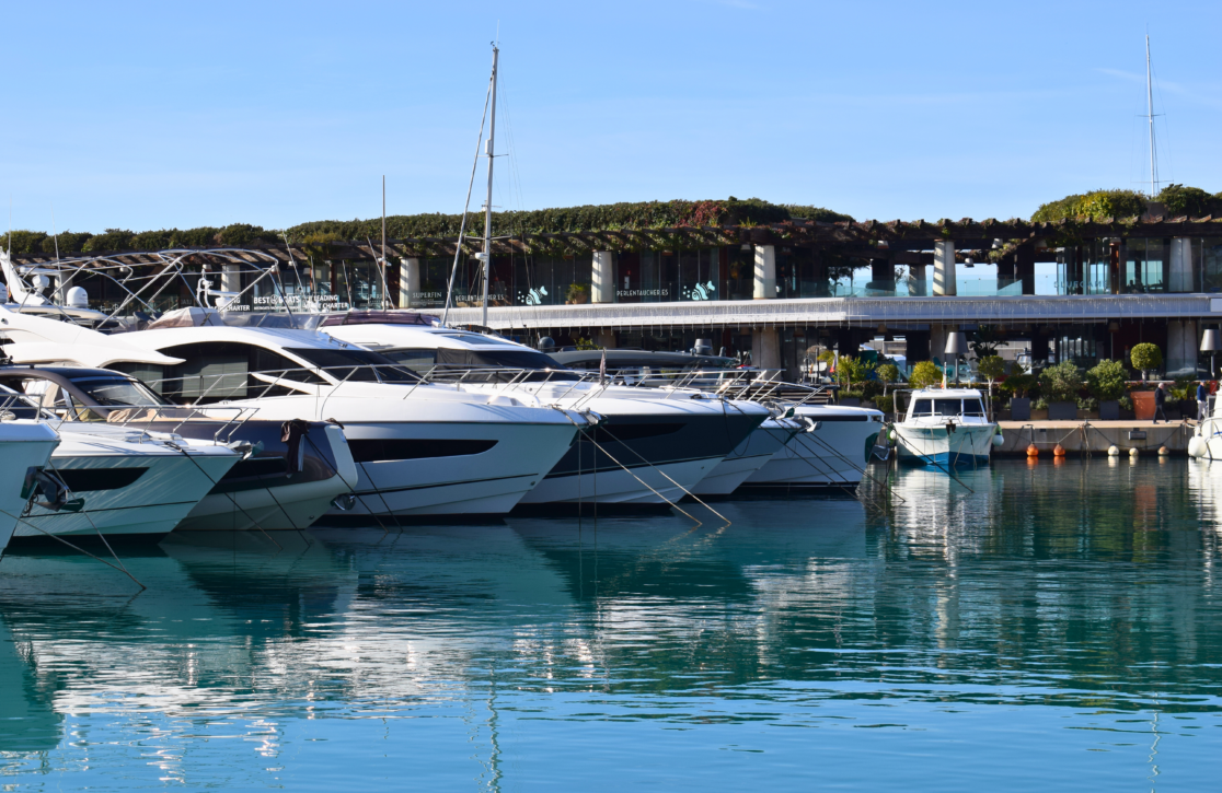 Balearic Bliss: Mallorca vs. Ibiza on a Yacht Charter