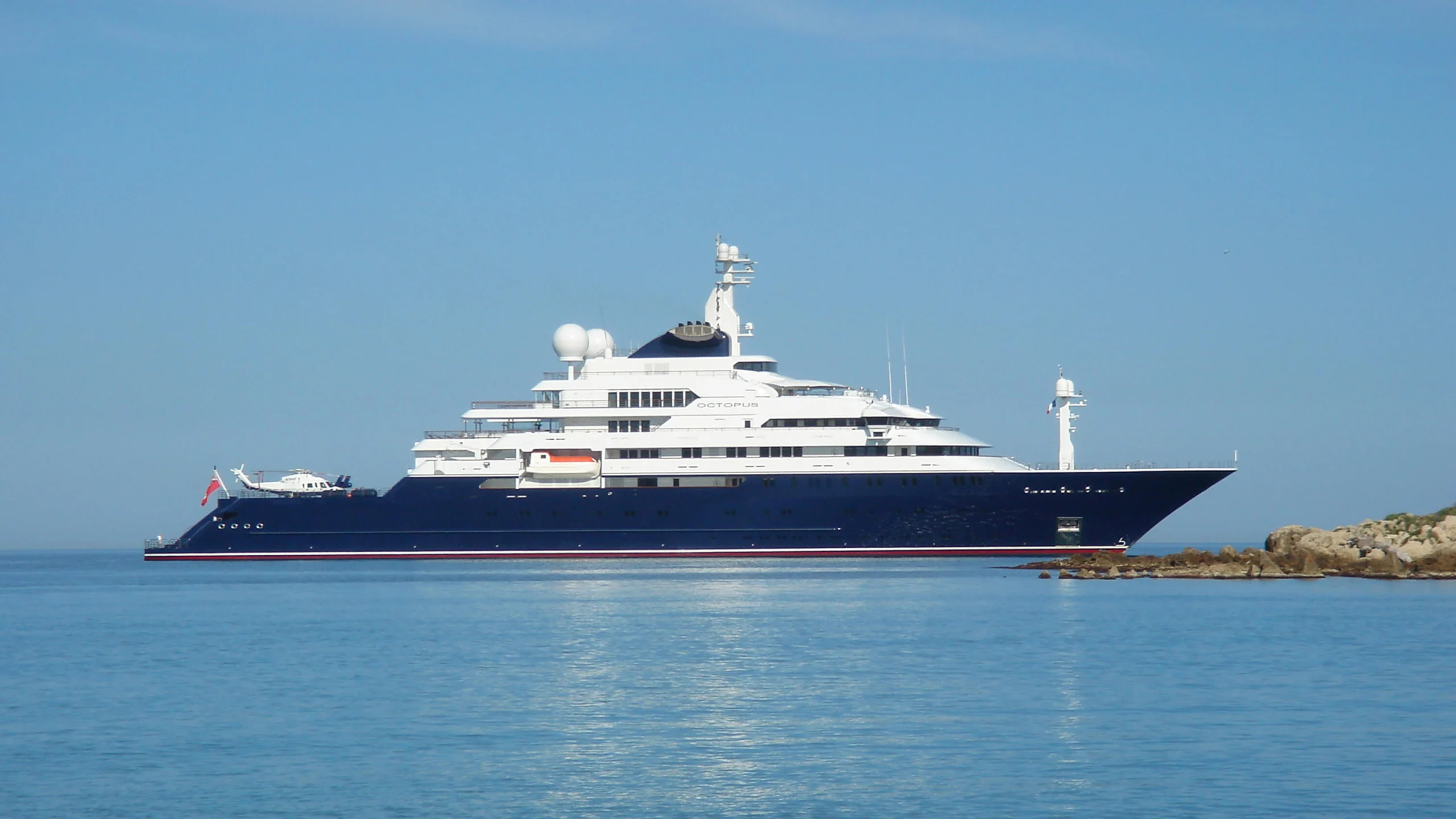 Lurssen Octopus Yacht