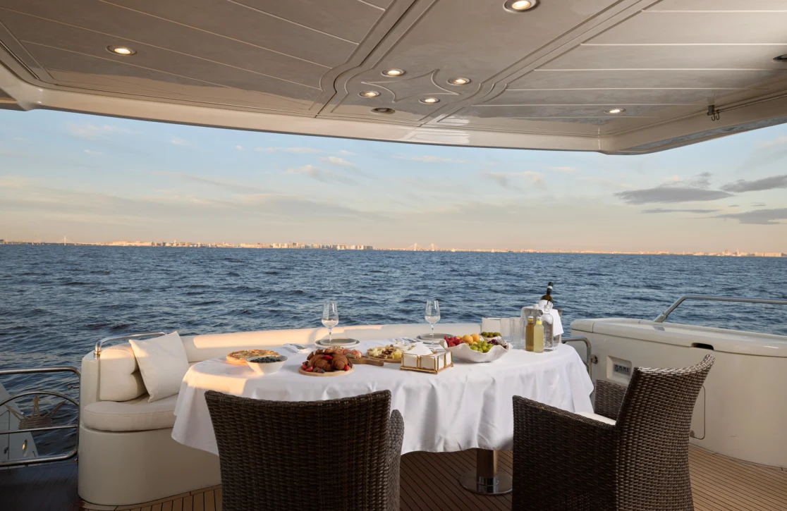 Floating Feasts: The Ultimate Foodie Experiences You Can Enjoy Onboard A Yacht