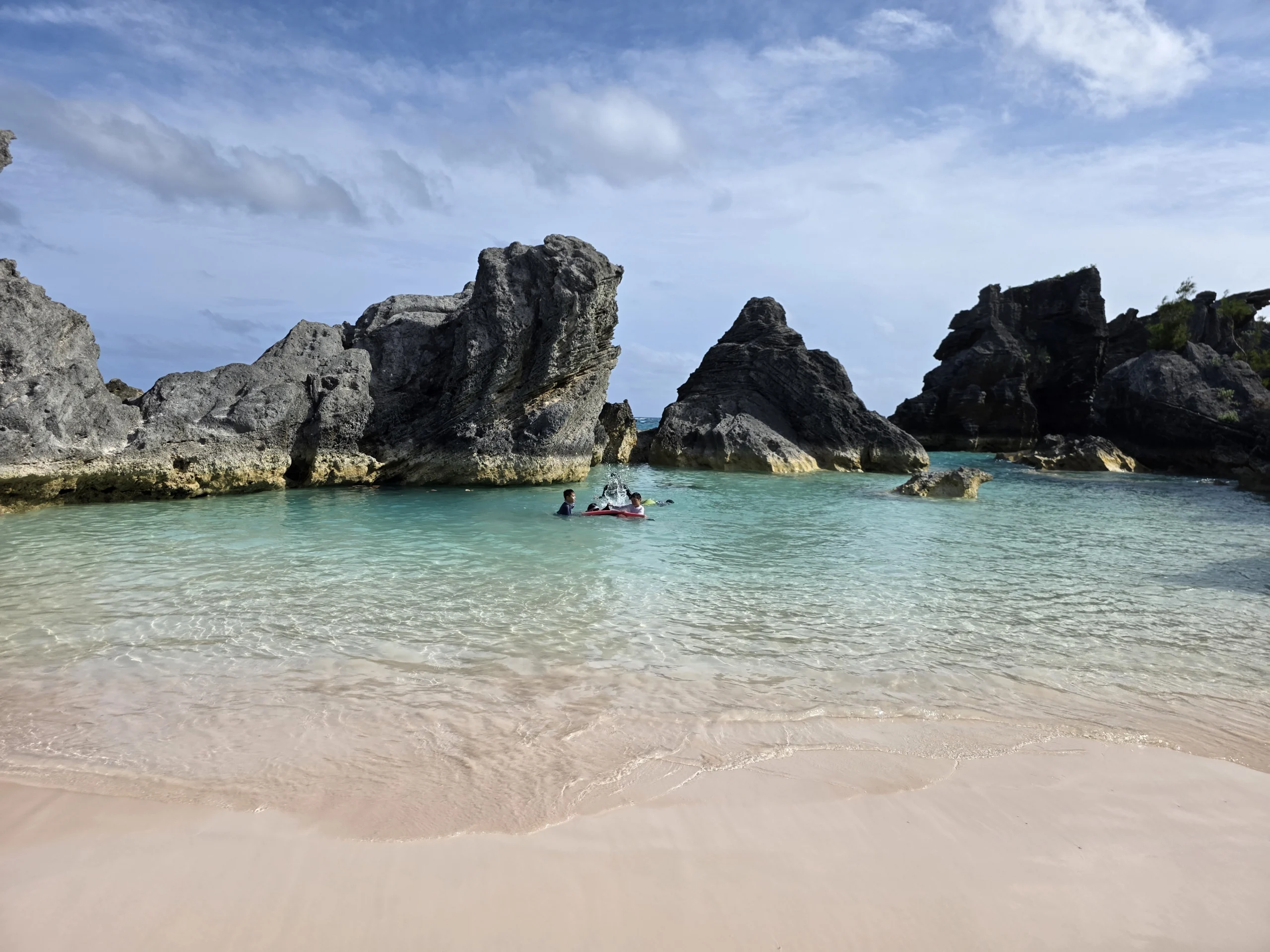 Horseshoe Bay beach in Bermuda with blue skies