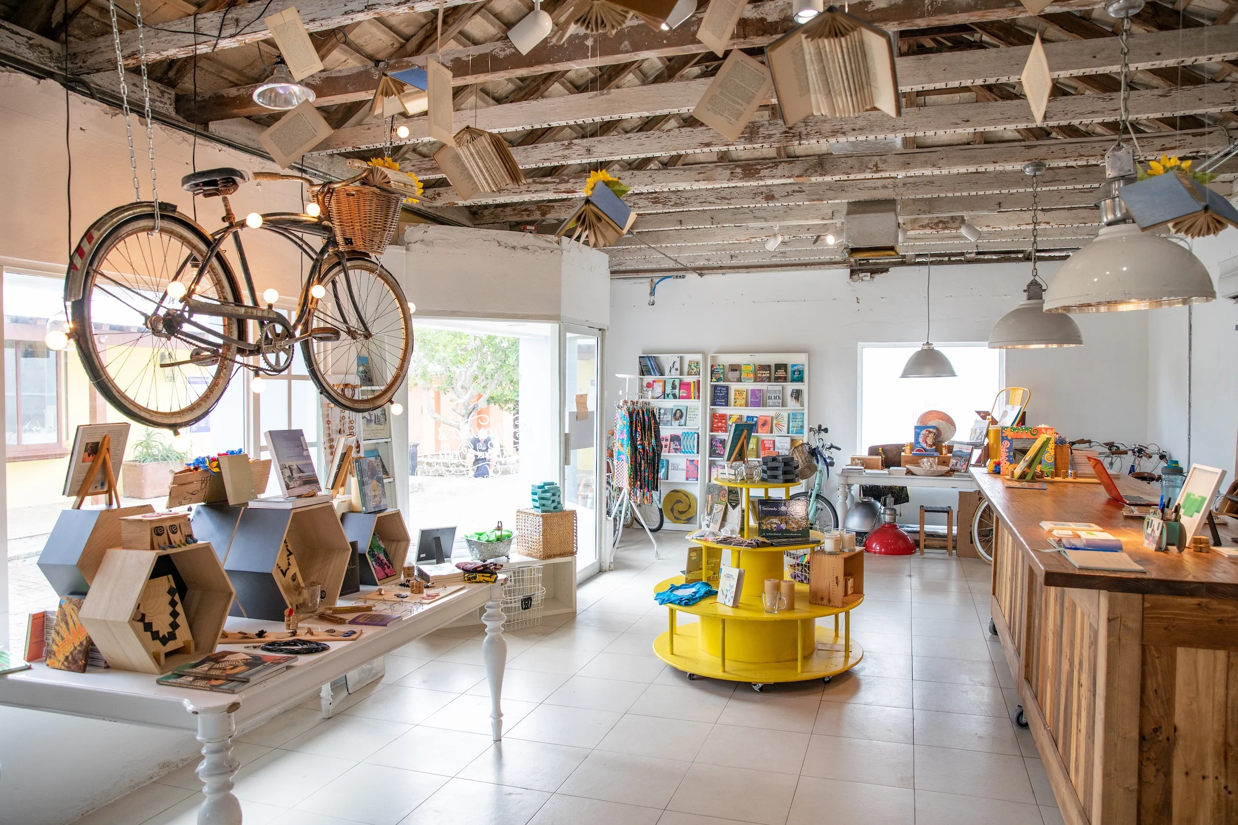 Long Story Short shop in Bermuda