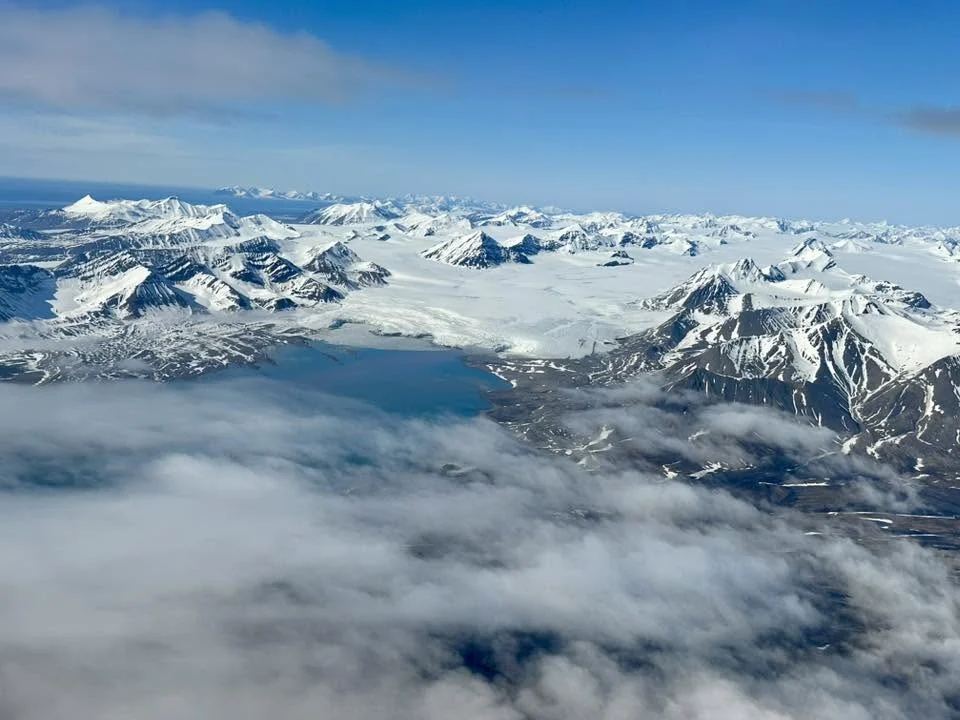 Flying into Longyearbyen